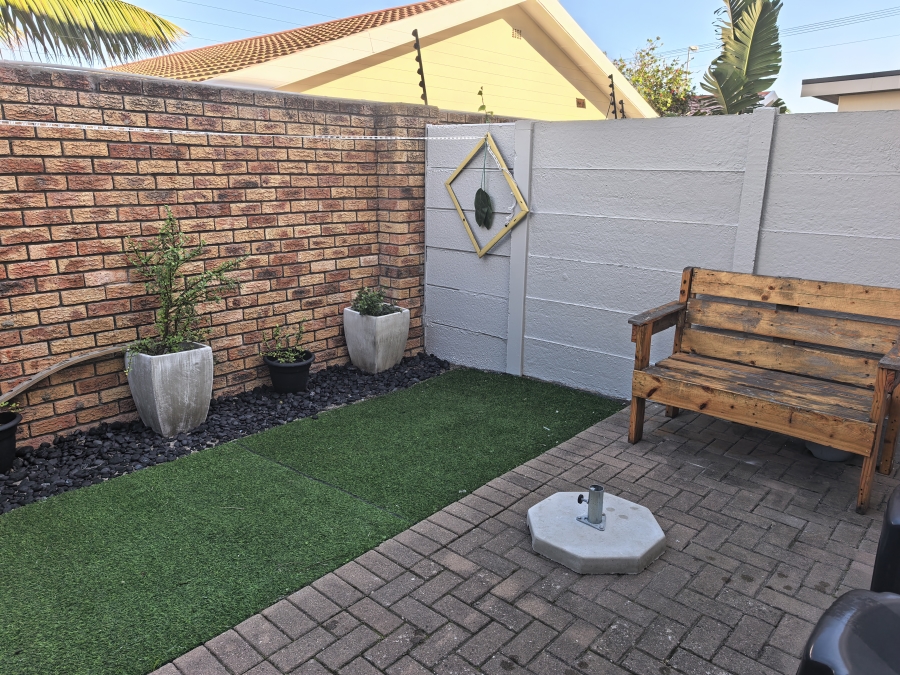 To Let 1 Bedroom Property for Rent in Beachfront Western Cape